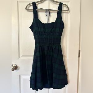 Hill House Home The Cher Dress - Stewart Plaid/Black Watch - Size M - GUC